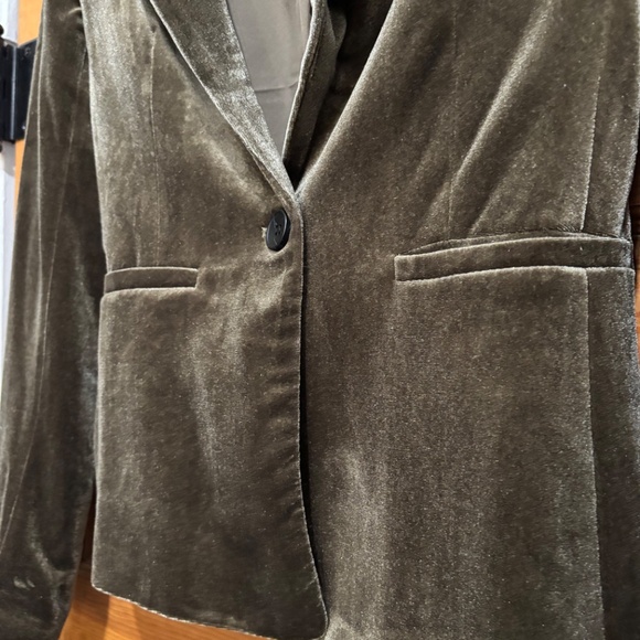 WOMENS MOLLY BRACKEN OLIVE VELVET BLAZER - Picture 4 of 6